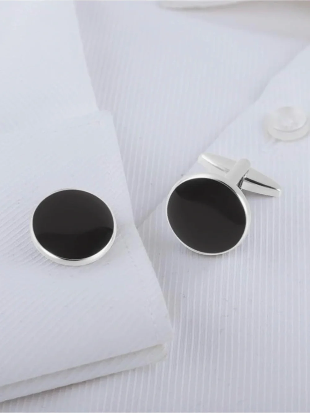 Dannyshi Black Round Men's Cufflinks with gift box